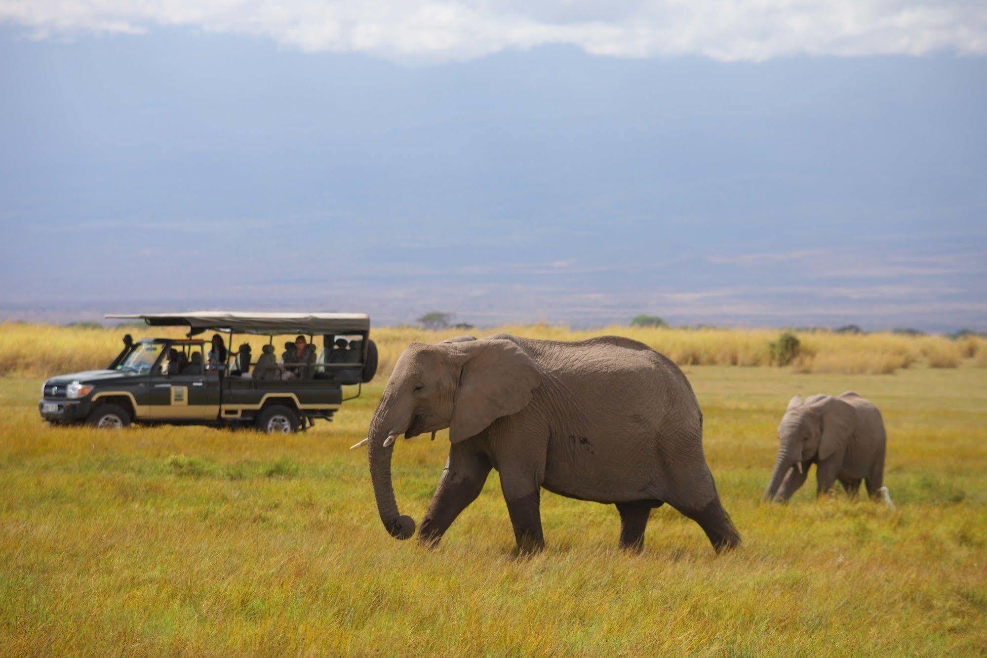 Elewana Tortilis Camp Hotel Amboseli Exterior photo